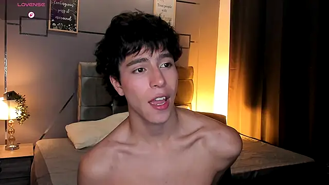 Christopher 77 online show from 21, 11, 2025