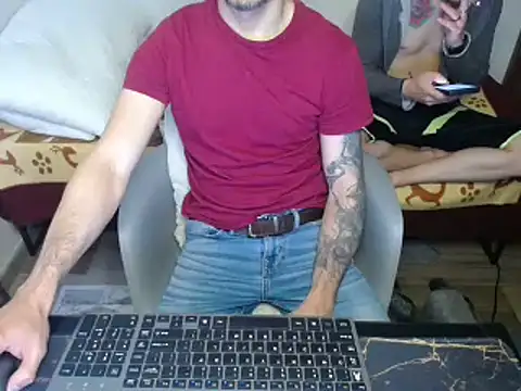 Snapshot of bossking017 chatting on 1, 2, 2025 bossking017 online show from 1, 2, 2025