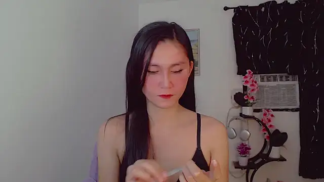 Snapshot of anne_smithe chatting on 15, 9, 2025 anne smithe online show from 15, 9, 2025