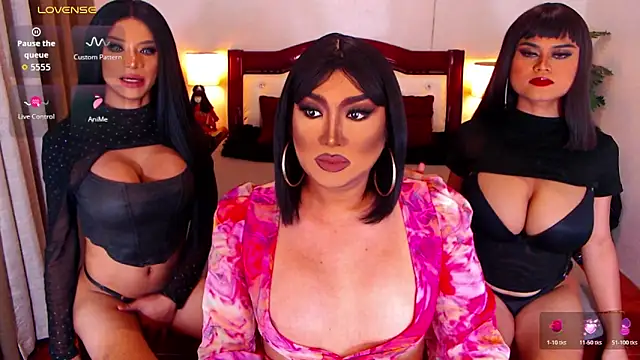 DoniaSabrina online show from 8, 3, 2026