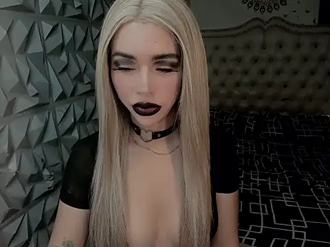 Snapshot of janecomander chatting on 17, 7, 2026 janecomander online show from 17, 7, 2026