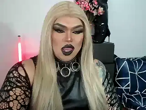 michellevixen922 online show from 4, 11, 2025