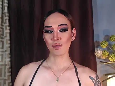 AleinaCroft online show from 5, 7, 2026