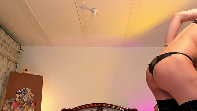 nonbinaryangel online show from 21, 5, 2026