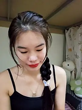 Baby-ladytits2025 online show from 18, 11, 2025