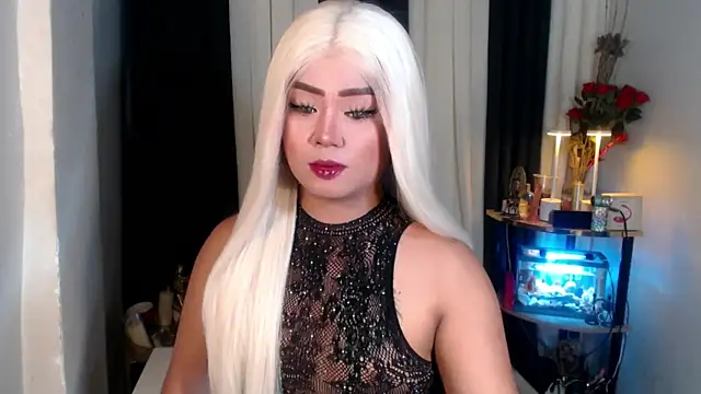 Snapshot of YourSweet-mich chatting on 14, 7, 2026 YourSweet-mich online show from 14, 7, 2026