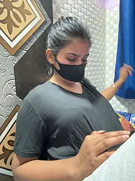 Hot Jaanvi  online show from 5, 4, 2026