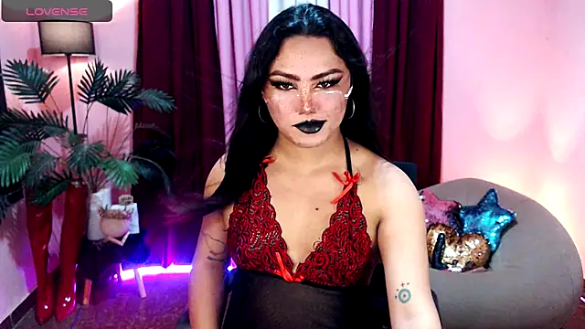 Snapshot of Unique_Maya chatting on 18, 10, 2025 Unique Maya online show from 18, 10, 2025