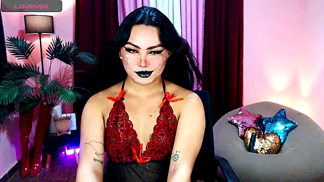 Snapshot of Unique_Maya chatting on 21, 10, 2025 Unique Maya online show from 21, 10, 2025