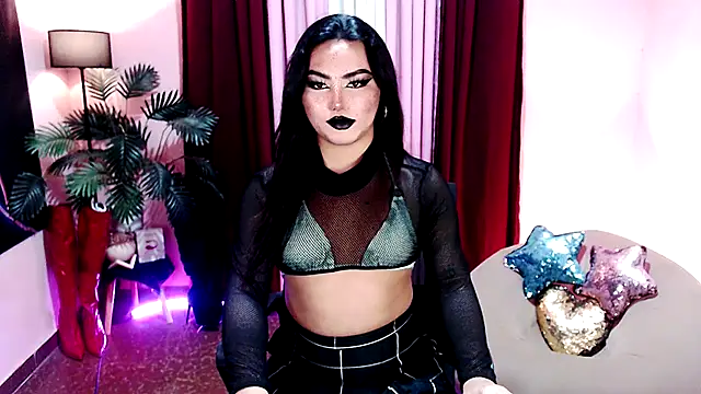 Snapshot of Unique_Maya chatting on 27, 11, 2025 Unique Maya online show from 27, 11, 2025