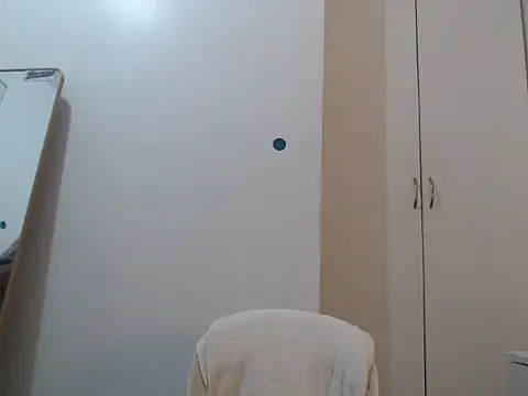 Snapshot of tastylicious_John19 chatting on 15, 11, 2025 tastylicious John19 online show from 15, 11, 2025