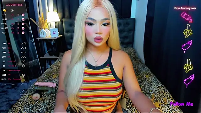 ScarletgraysonX online show from 24, 9, 2025