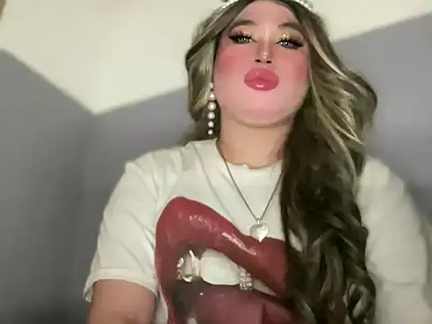 Snapshot of Naughtyrosecum chatting on 18, 10, 2025 Naughtyrosecum online show from 18, 10, 2025