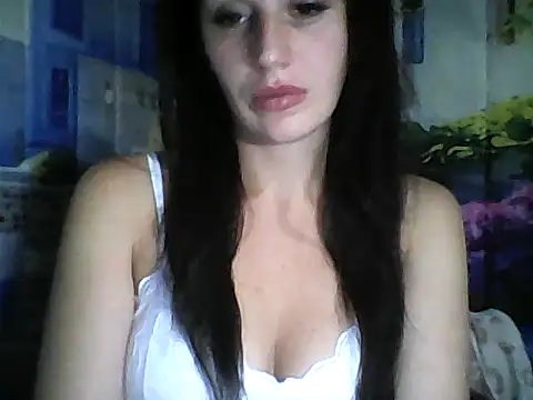 Qinini online show from 8, 9, 2025