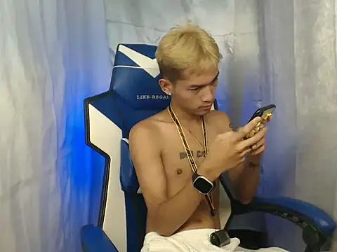 riks tyler online show from 5, 11, 2025