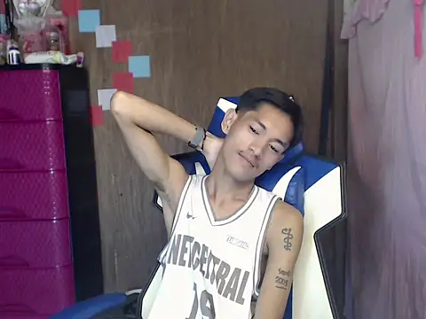 riks tyler online show from 23, 7, 2026