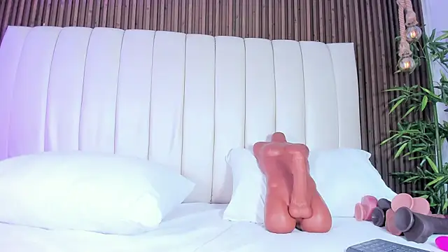 SandraMilerr online show from 16, 1, 2026