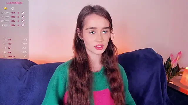 lovelyalivia online show from 15, 10, 2025