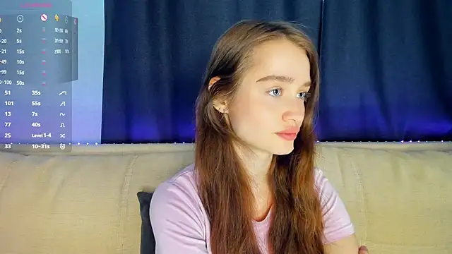 lovelyalivia online show from 28, 4, 2026