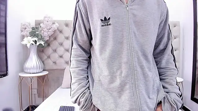 BenitoSaenz online show from 1, 11, 2025