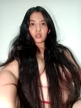 VALENTINA ROUSE  online show from 9, 11, 2025