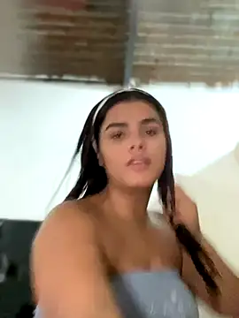 Snapshot of Kaily_Sweet16 chatting on 12, 10, 2025 Kaily Sweet16 online show from 12, 10, 2025