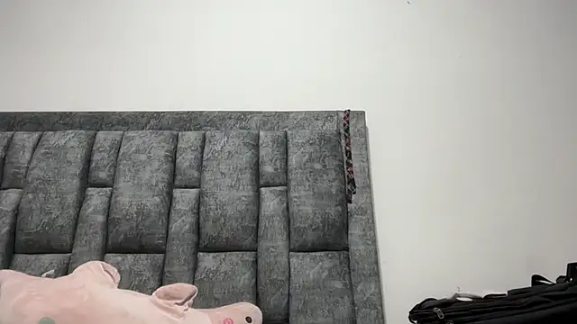 Snapshot of Sophia_copper chatting on 16, 10, 2025 Sophia copper online show from 16, 10, 2025