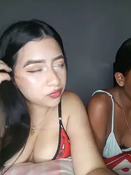 Snapshot of Chloe_Sky_love chatting on 19, 5, 2026 Chloe Sky love online show from 19, 5, 2026