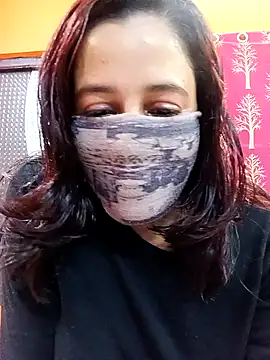 Hotpuja25 online show from 12, 2, 2026