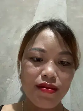 Snapshot of MychuSweet chatting on 11, 9, 2025 MychuSweet online show from 11, 9, 2025