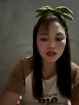 Snapshot of MychuSweet chatting on 15, 11, 2025 MychuSweet online show from 15, 11, 2025