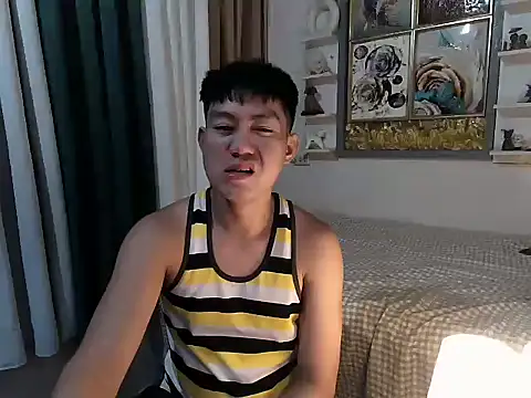Snapshot of xshyboyx chatting on 30, 5, 2026 xshyboyx online show from 30, 5, 2026