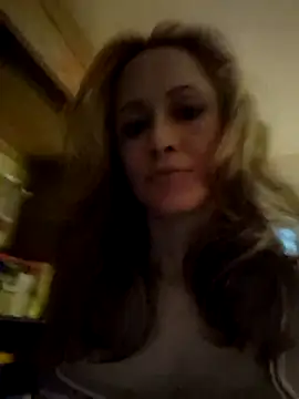 Miasiren online show from 10, 10, 2025