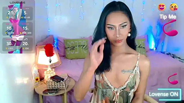 Snapshot of sassylatina chatting on 25, 10, 2025 sassylatina online show from 25, 10, 2025