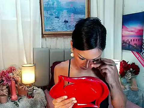 Snapshot of sassylatina chatting on 15, 11, 2025 sassylatina online show from 15, 11, 2025