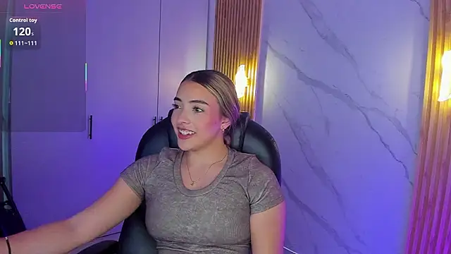 Snapshot of KYLIE_JONES6 chatting on 24, 3, 2026 KYLIE JONES6 online show from 24, 3, 2026