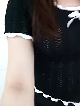 Snapshot of Ariana-Vy chatting on 1, 10, 2025 Ariana-Vy online show from 1, 10, 2025