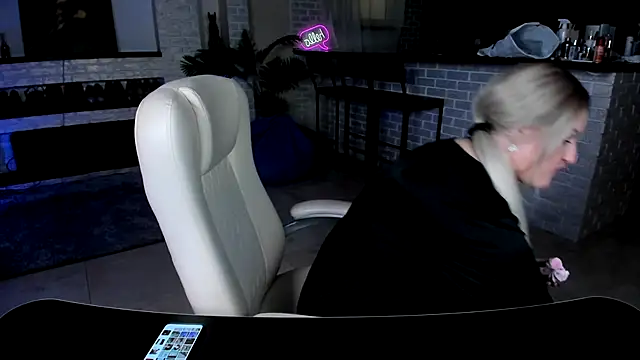 MariemLui online show from 14, 9, 2025