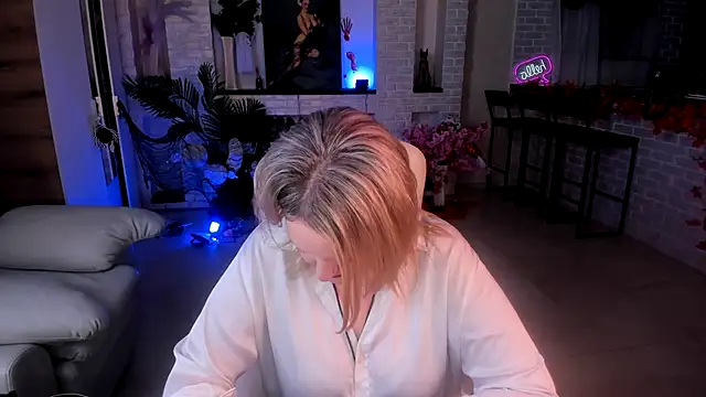 MariemLui online show from 1, 11, 2025