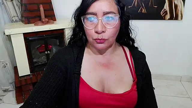 Snapshot of Grace_mature_milf chatting on 28, 11, 2025 Grace mature milf online show from 28, 11, 2025