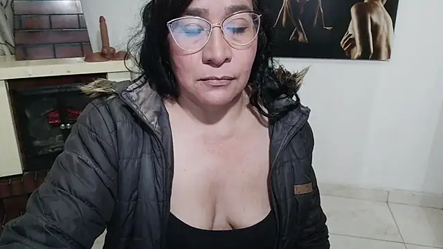 Snapshot of Grace_mature_milf chatting on 17, 2, 2026 Grace mature milf online show from 17, 2, 2026