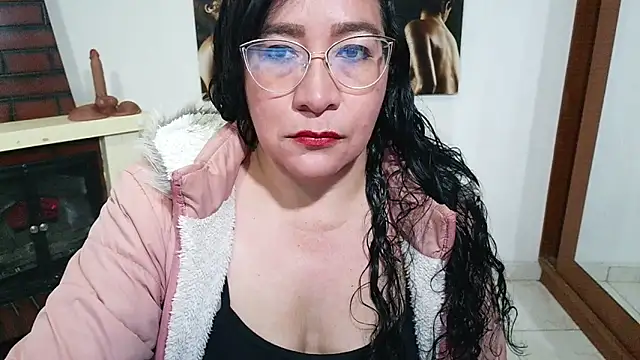 Snapshot of Grace_mature_milf chatting on 24, 4, 2026 Grace mature milf online show from 24, 4, 2026