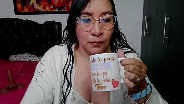 Snapshot of Grace_mature_milf chatting on 28, 5, 2026 Grace mature milf online show from 28, 5, 2026