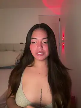 urasianlady online show from 5, 11, 2025