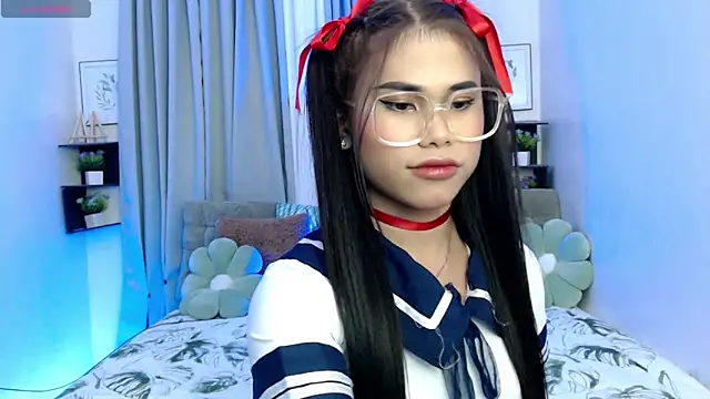 PrettyBlythes TS online show from 12, 11, 2025