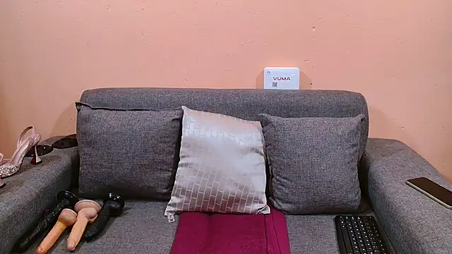 Snapshot of lunasexyXx chatting on 1, 11, 2025 lunasexyXx online show from 1, 11, 2025