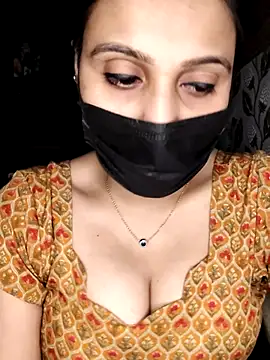 Snapshot of Horny_Shalu chatting on 26, 10, 2025 Horny Shalu online show from 26, 10, 2025