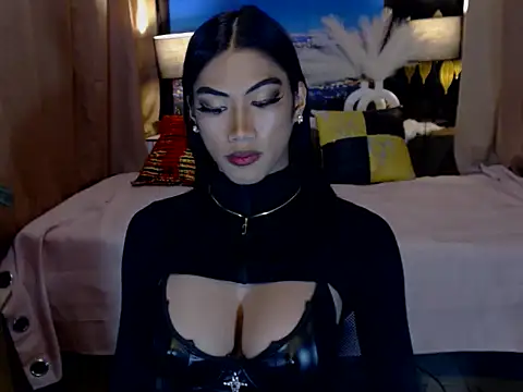 DAYANARAHFOX online show from 7, 4, 2026