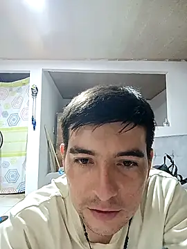 Snapshot of Gaticomalo1234 chatting on 16, 12, 2025 Gaticomalo1234 online show from 16, 12, 2025