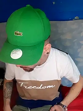 Snapshot of Demian24_ chatting on 23, 9, 2025 Demian24 online show from 23, 9, 2025